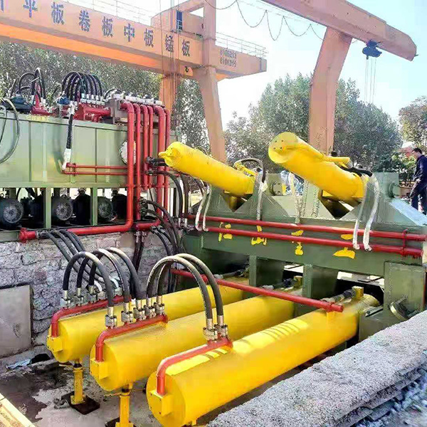 廢鋼壓塊機